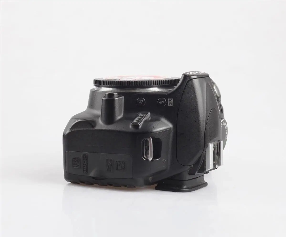Single Lens Reflex 39mm F10 pancake lens F-mount free focus Disposable lens sense of period feeling Point-and-shoot lens DSLR